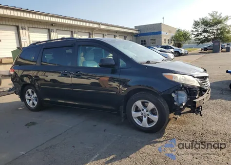 2011 Toyota Sienna Le из США, поврежденный, VIN 5TDKK3DC2BS038371
